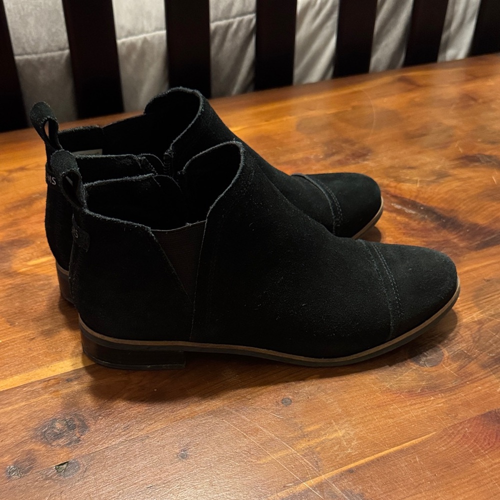 Toms Black Ankle Booties